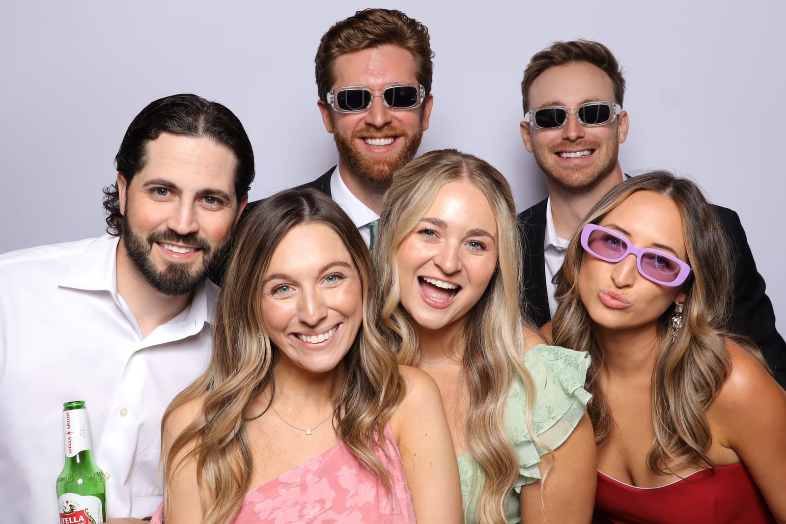 Classic Booth — DIVVIA photo booth capture