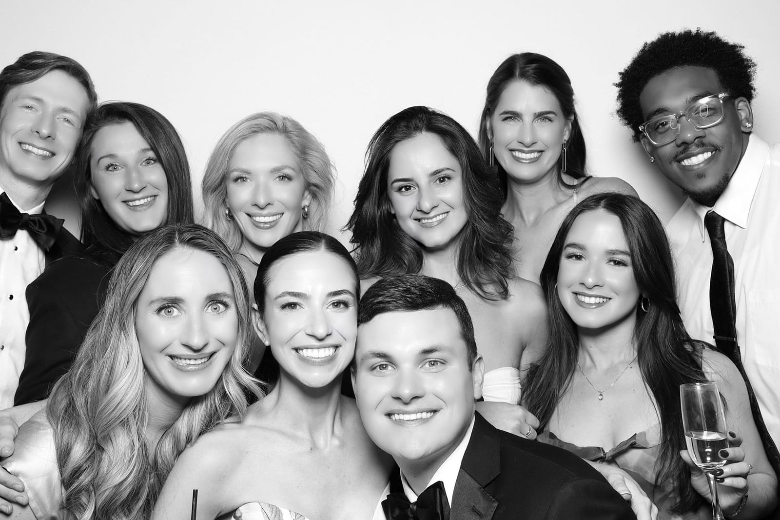 Glam Photo Booth at a Dallas wedding by DIVVIA Photo Booths