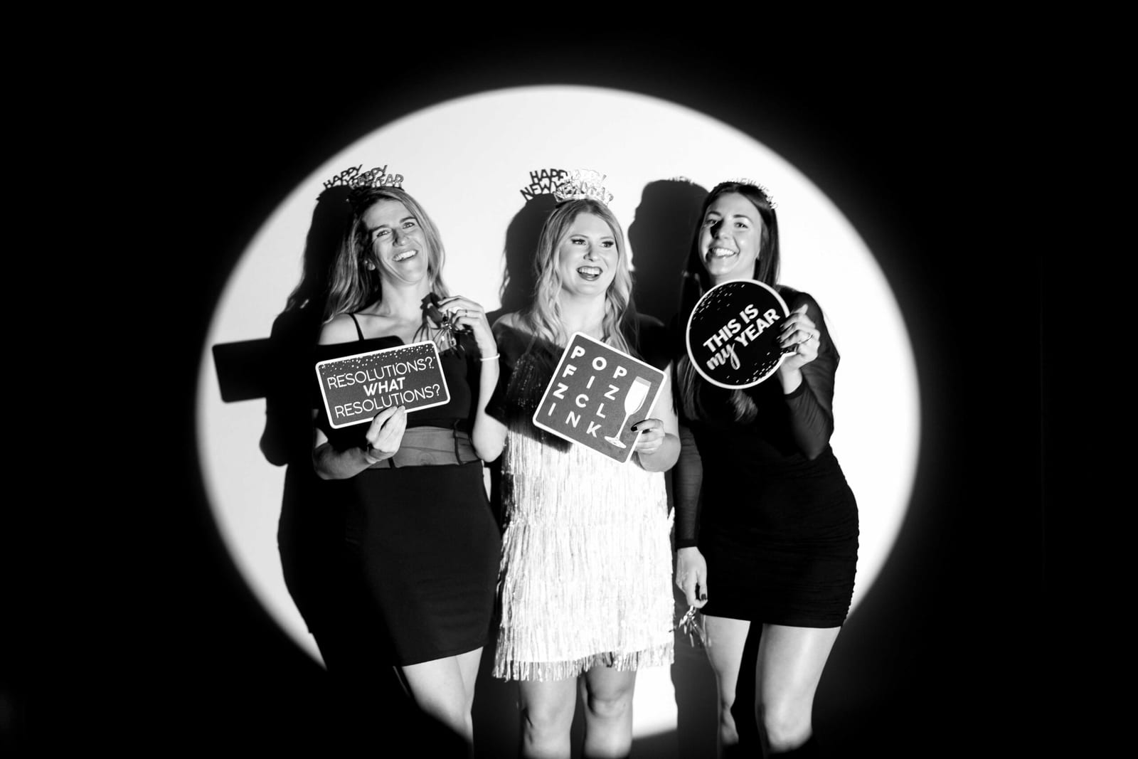 Spotlight Booth — DIVVIA photo booth capture